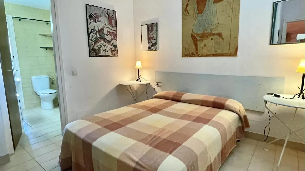 L' Escala Puig Padro 4 2-2 아파트
